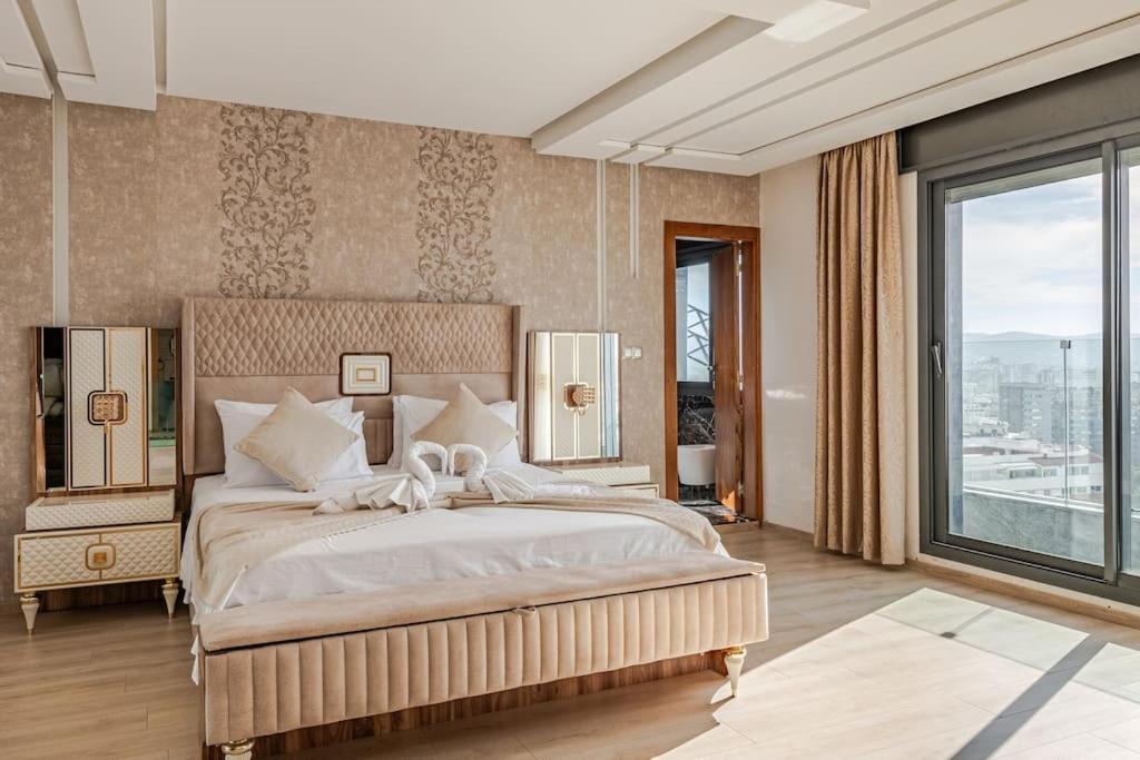 Royale Duplexe Pleine Centre Apartment