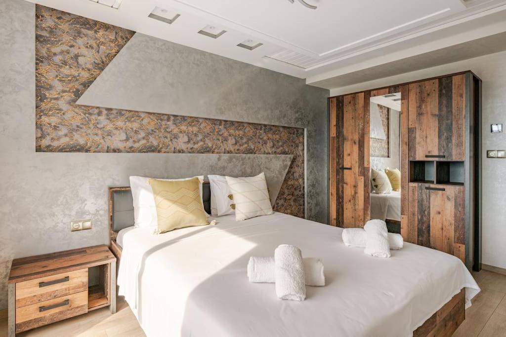 Royale Duplexe Pleine Centre * Tangier